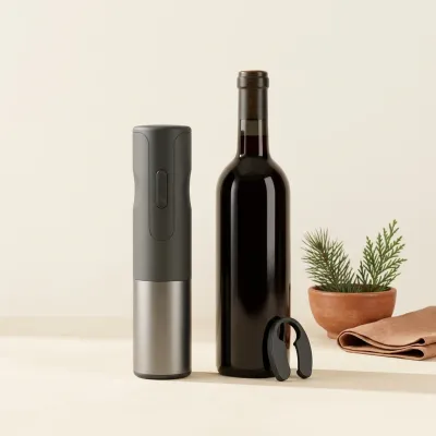 Illustration of Electric Wine Opener Gift Set